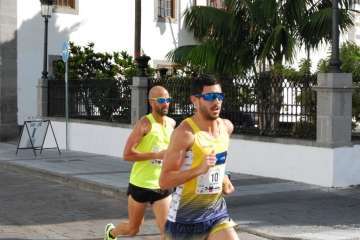 Nueva victoria de Rubén Palomeque en los 10 Km. Urbanos Ciudad de Telde (Foto Francisco Javier Santana y TA)